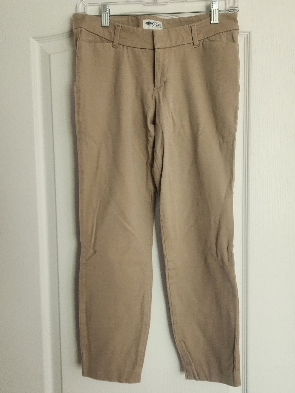 Old Navy Womens Beige Capris - Size 4